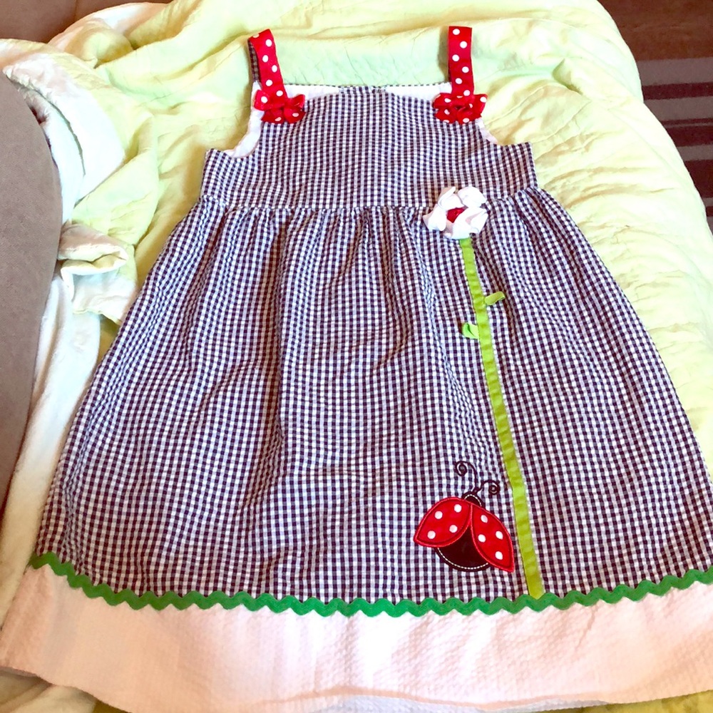 Girls dress